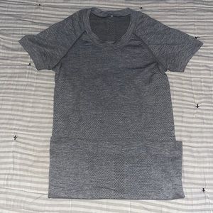 Gray Size 0 LULULEMON swiftly tech tshirt
